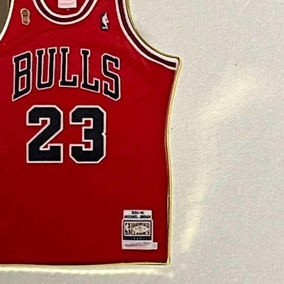 Michael Jordan Bulls 23 Jersey Hat Pins Streetwear Bag Basketball Fitted Hats - Picture 3 of 8